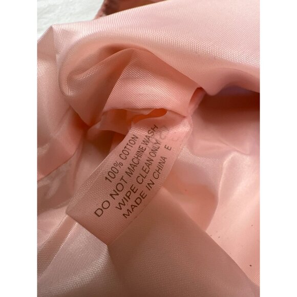 Estee Lauder Beach Tote Bag With Pastel Geometric Pattern & Pink Lining - Picture 5 of 5